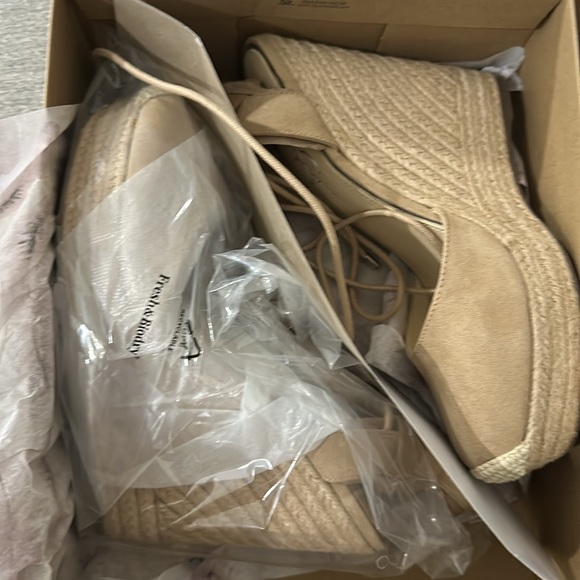 Jessica Simpson Beige suede Wrap Espadrille - Picture 4 of 4
